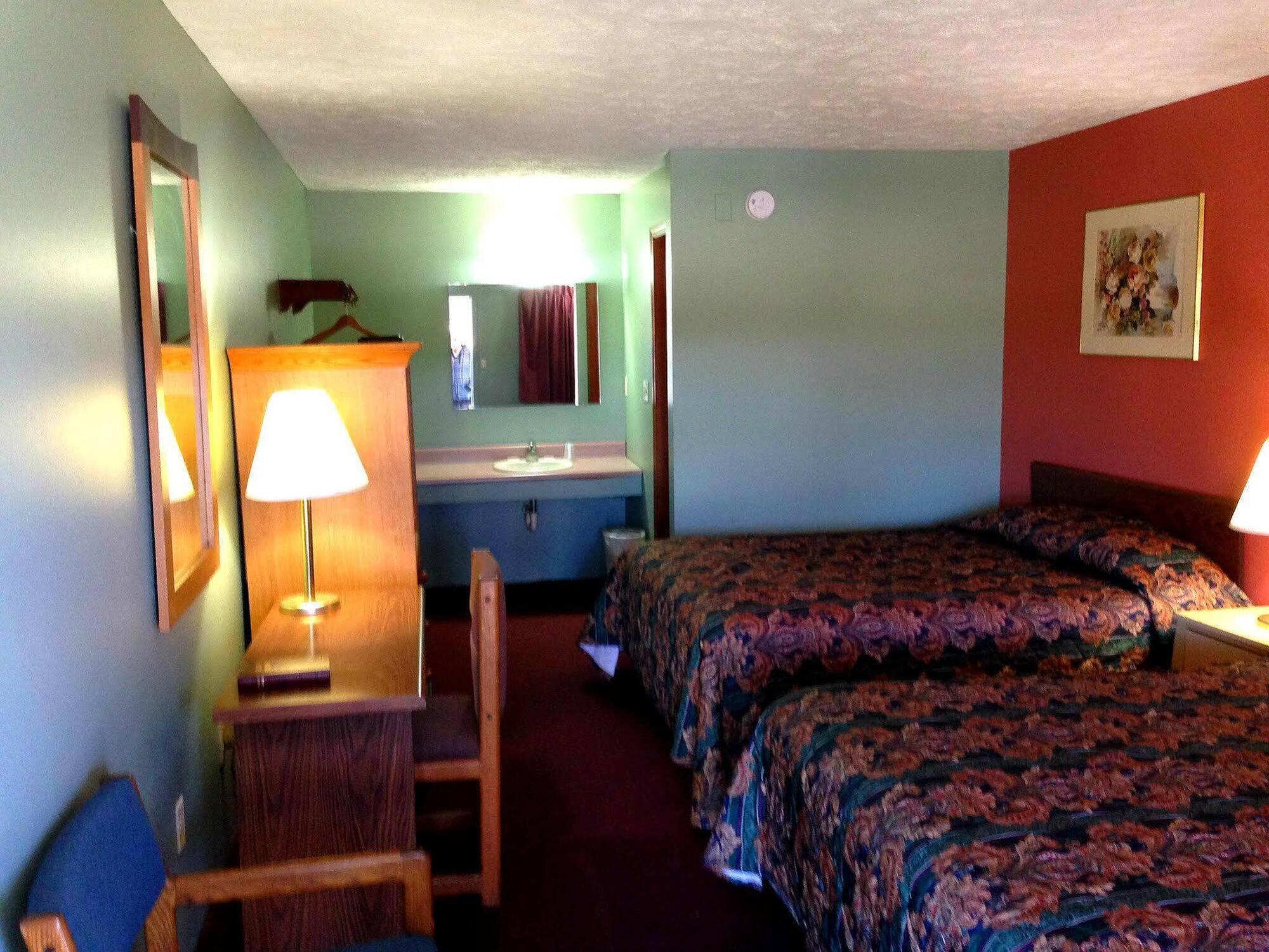 Key West Inn - Hobart Merrillville Exterior photo